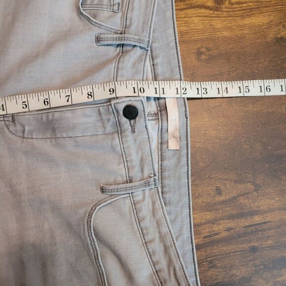 Athleta Jeans Size 16 Sculptek Skinny Crop Mid Rise Kenai Wash Gray Stretch - Picture 9 of 12